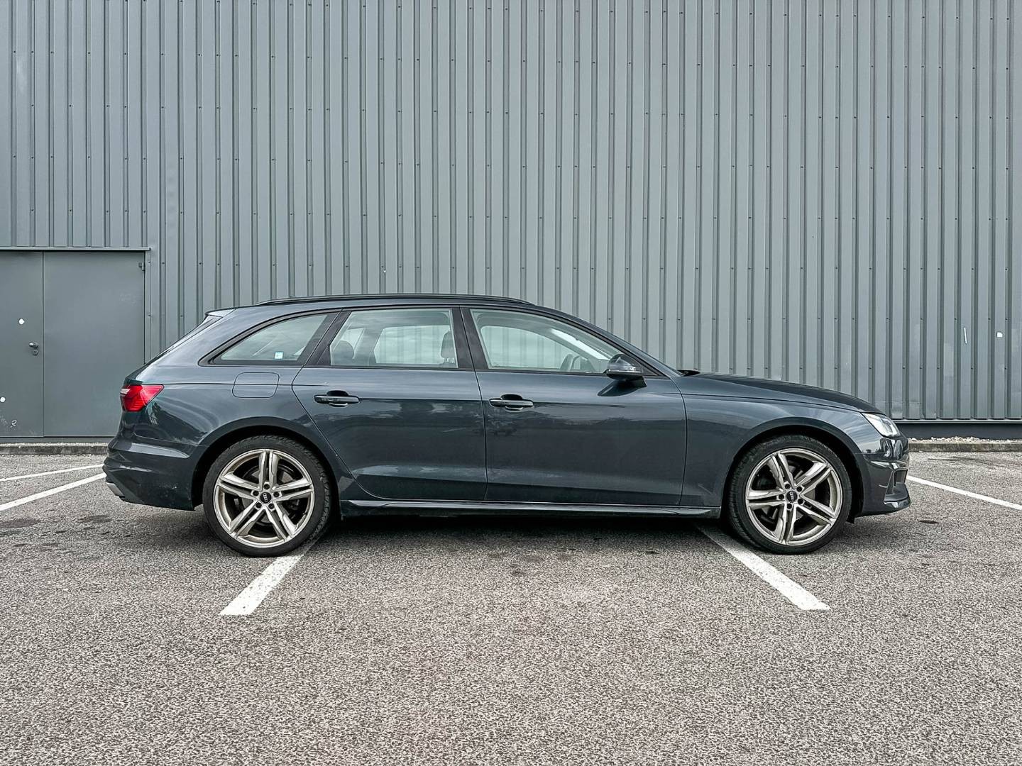 Audi A4 Avant 35 2.0 TDI Advanced S tronic