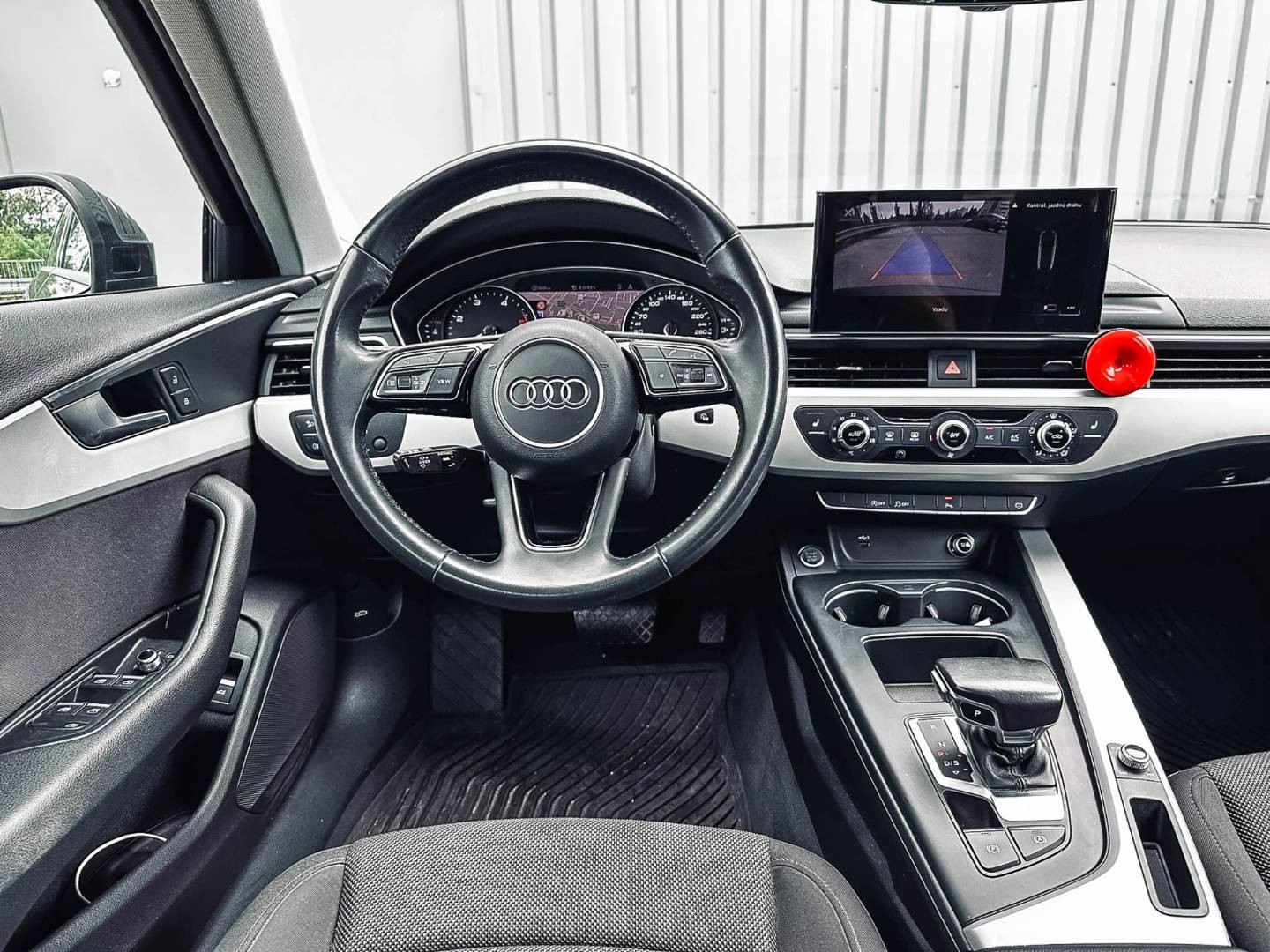 Audi A4 Avant 35 2.0 TDI Advanced S tronic