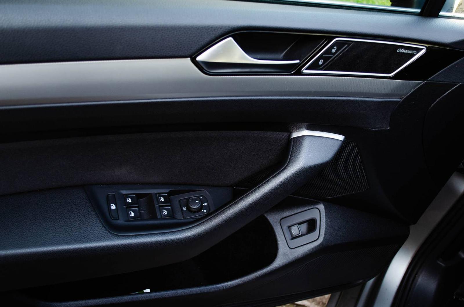 Volkswagen Passat Variant Variant 2.0 TDI 190k BMT Highline 4MOTION DSG 140kw