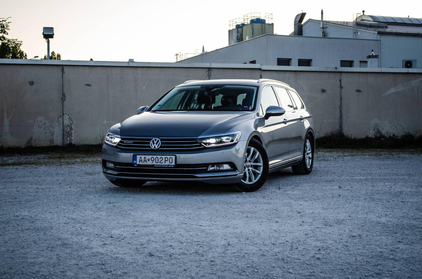 Volkswagen Passat Variant Variant 2.0 TDI 190k BMT Highline 4MOTION DSG 140kw