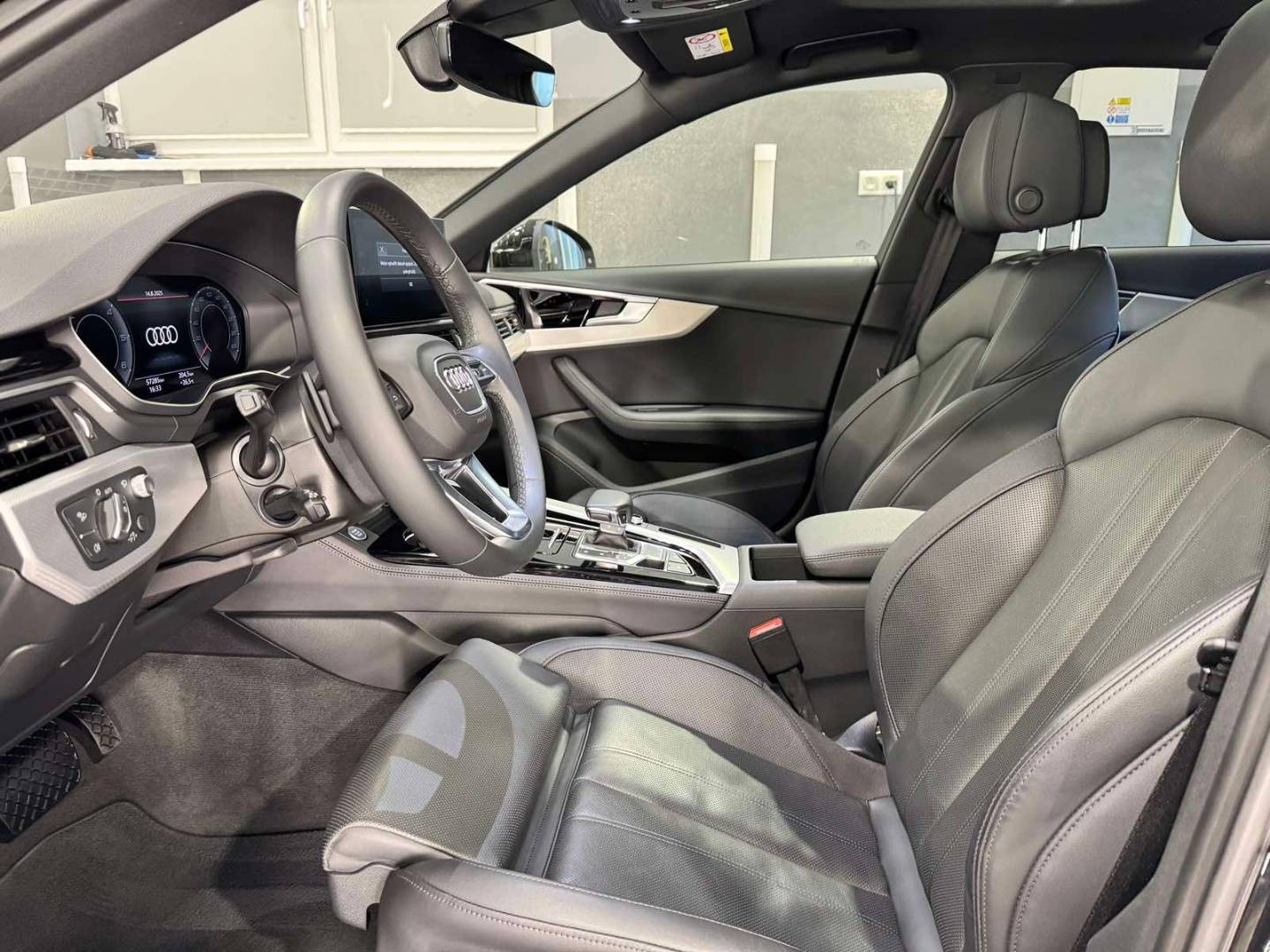 Audi A4 SEDAN 2.0 40 TDI S-LINE QUATTRO