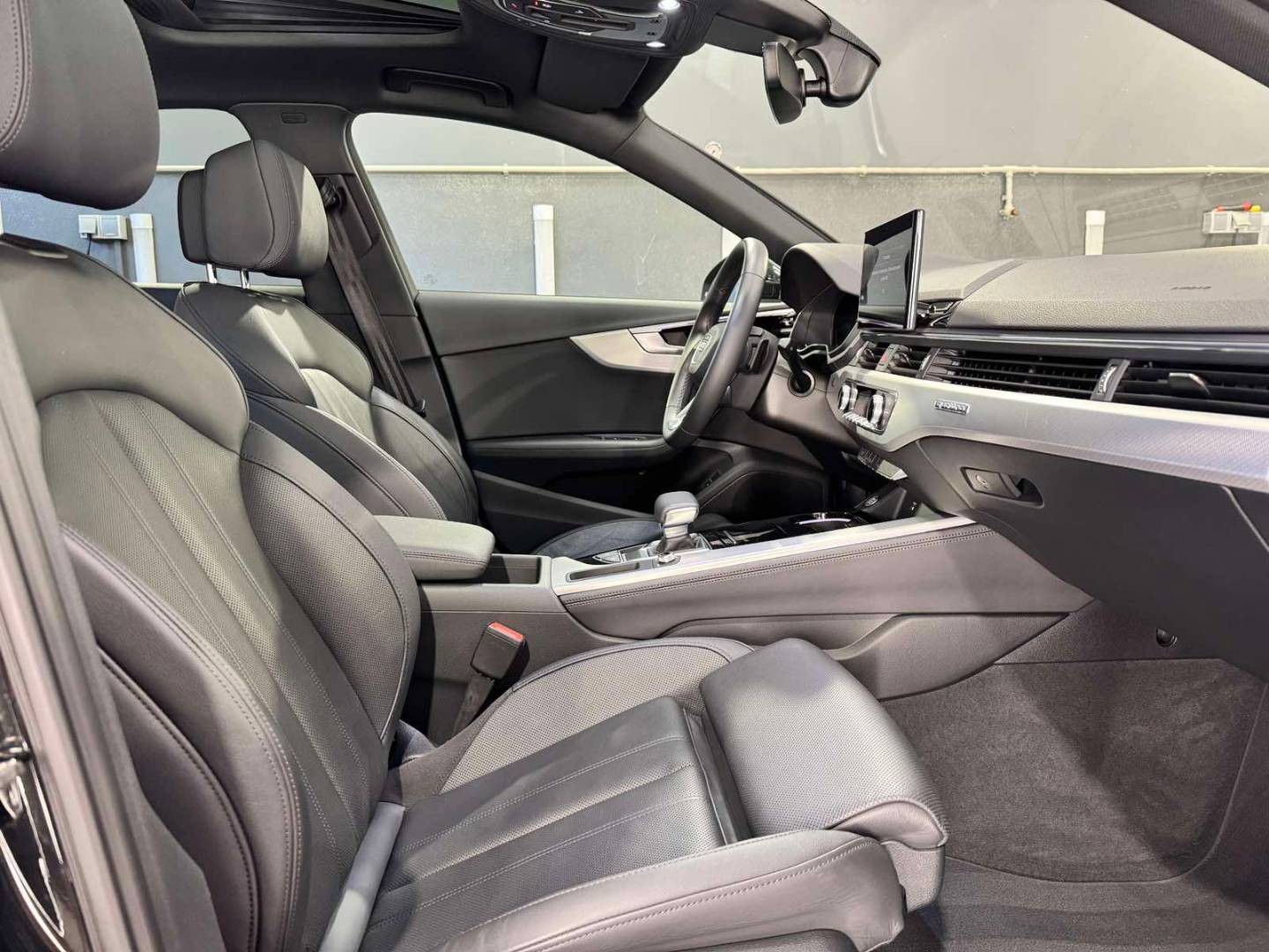 Audi A4 SEDAN 2.0 40 TDI S-LINE QUATTRO