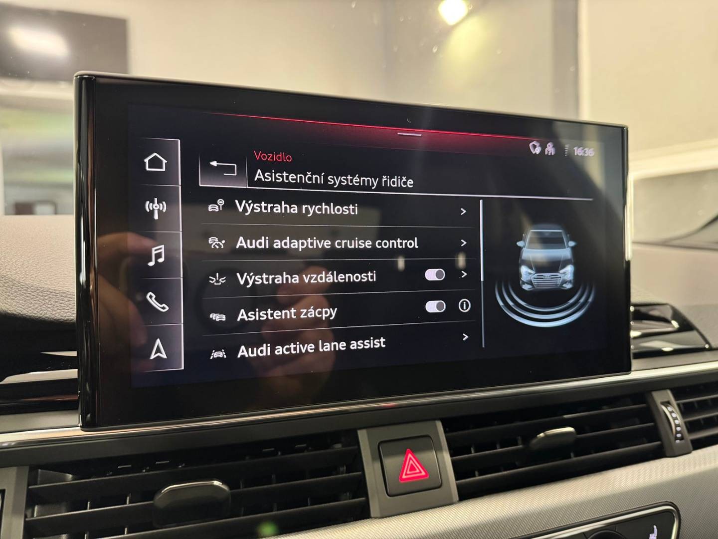 Audi A4 SEDAN 2.0 40 TDI S-LINE QUATTRO