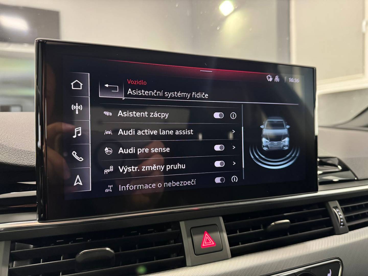 Audi A4 SEDAN 2.0 40 TDI S-LINE QUATTRO