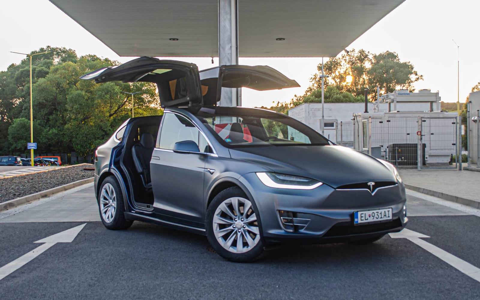 Tesla Model X 90D 89.000km