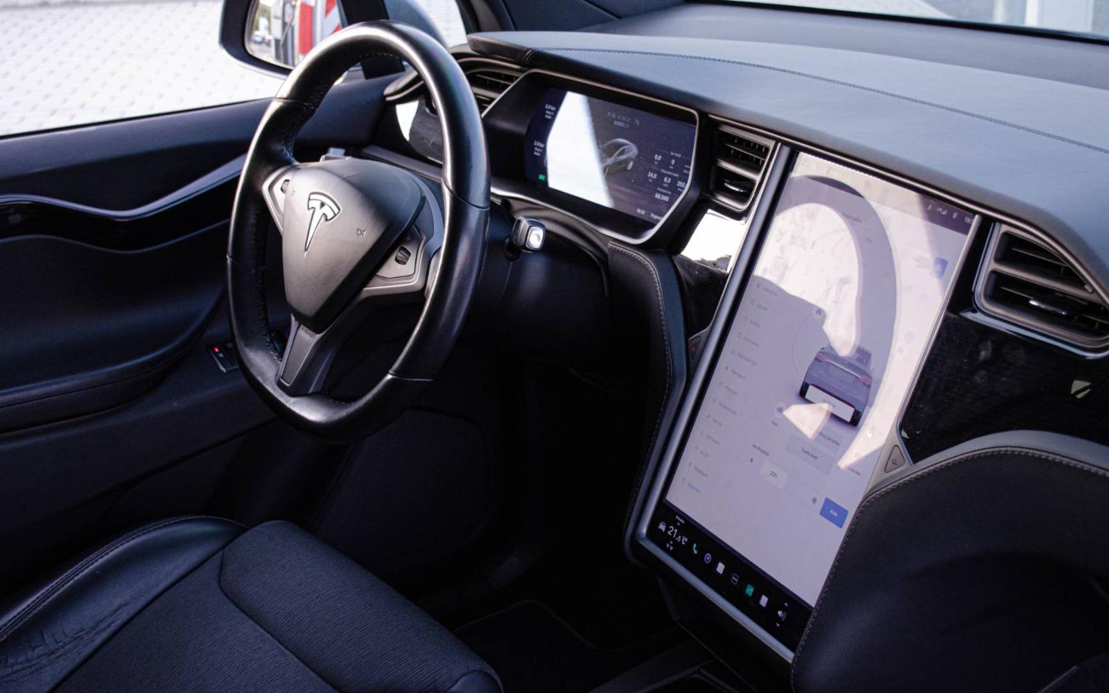 Tesla Model X 90D 89.000km