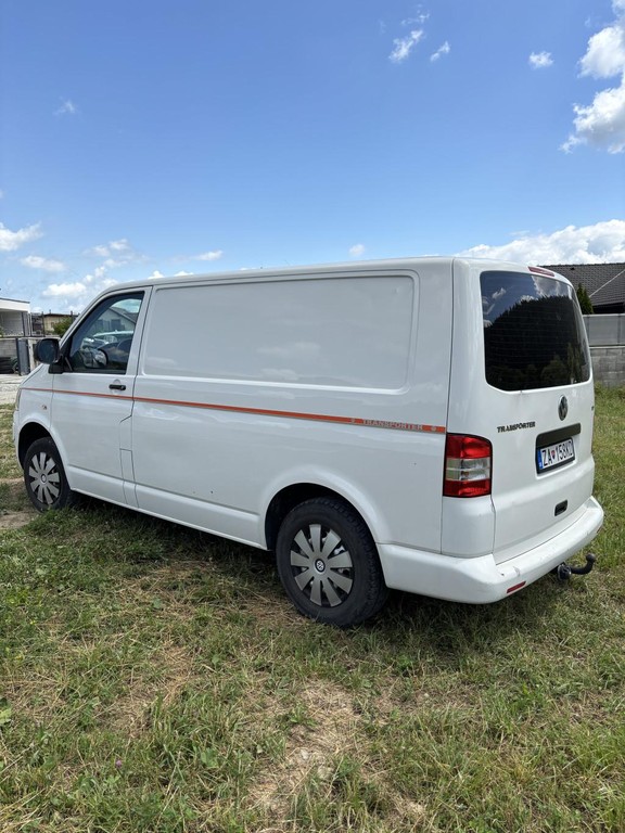 Volkswagen T5 Transporter 2.0 TDI 102k LR