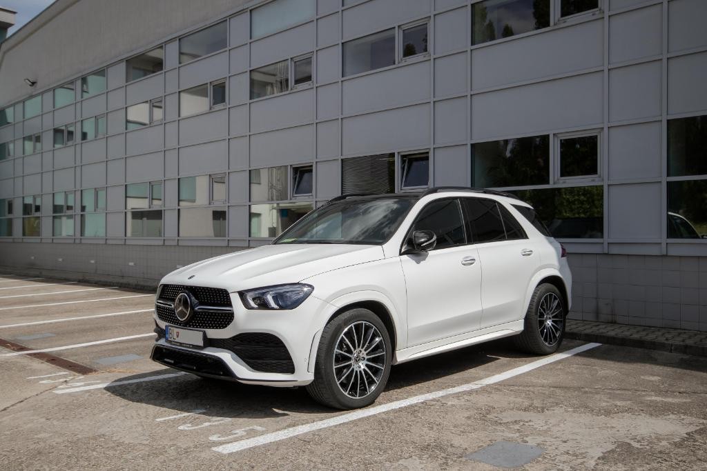 Mercedes GLE SUV 350d 4-Matic ZÁRUKA A BEZPLATNÝ SERVIS DO 2027