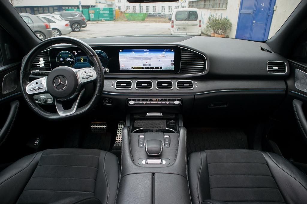 Mercedes GLE SUV 350d 4-Matic ZÁRUKA A BEZPLATNÝ SERVIS DO 2027