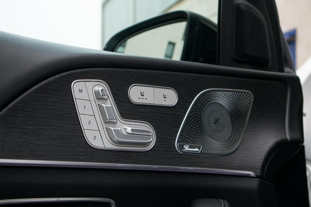 Mercedes GLE SUV 350d 4-Matic ZÁRUKA A BEZPLATNÝ SERVIS DO 2027