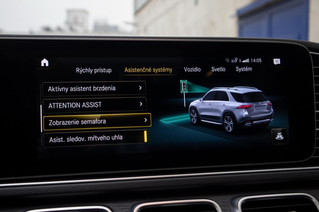 Mercedes GLE SUV 350d 4-Matic ZÁRUKA A BEZPLATNÝ SERVIS DO 2027