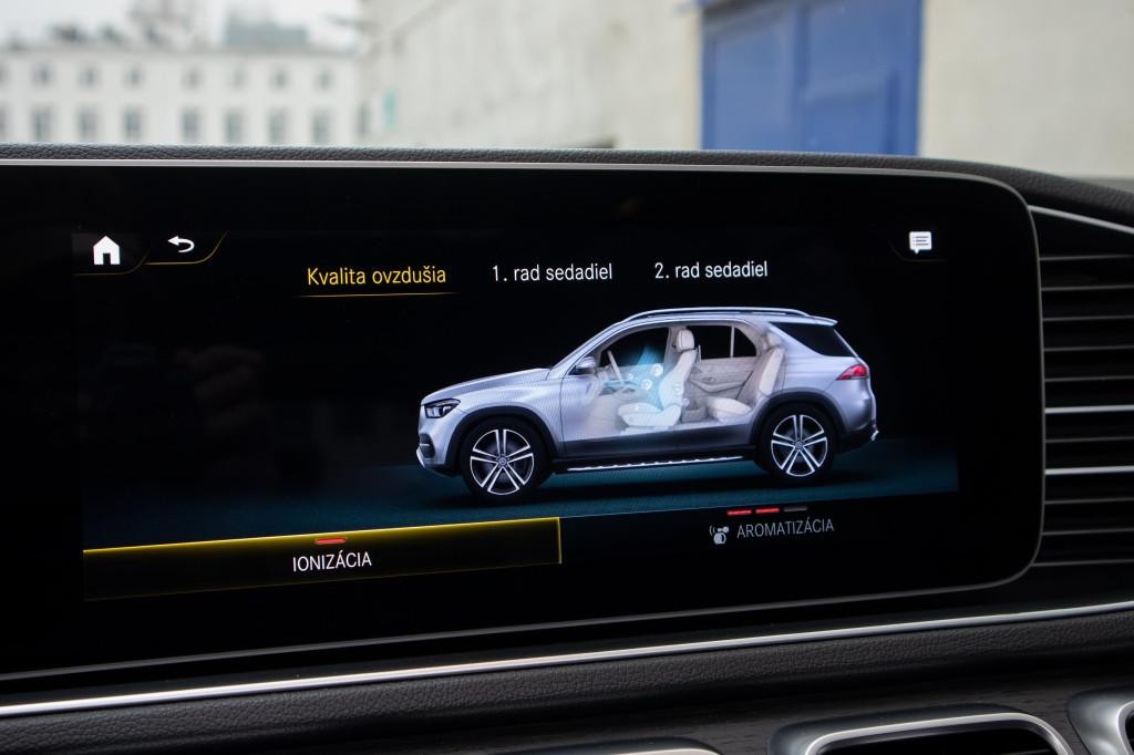 Mercedes GLE SUV 350d 4-Matic ZÁRUKA A BEZPLATNÝ SERVIS DO 2027