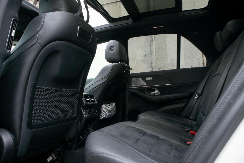 Mercedes GLE SUV 350d 4-Matic ZÁRUKA A BEZPLATNÝ SERVIS DO 2027