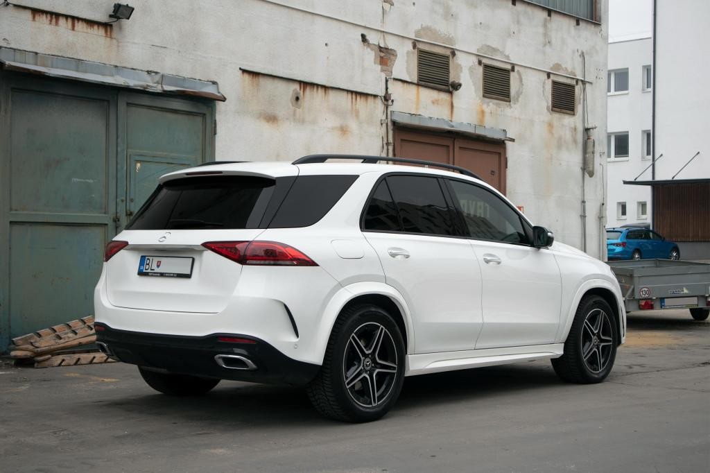 Mercedes GLE SUV 350d 4-Matic ZÁRUKA A BEZPLATNÝ SERVIS DO 2027