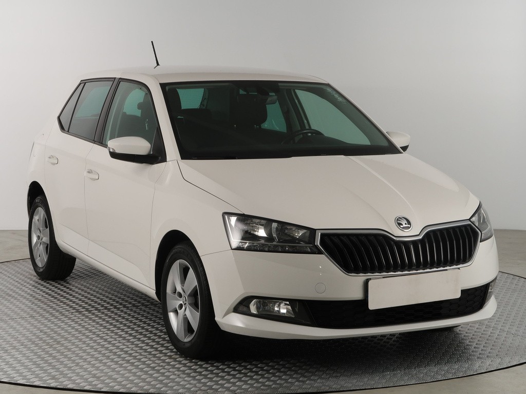 Skoda Fabia Ambition Plus 1.0 Tempomat, Park. senzory, senzor dažďa
