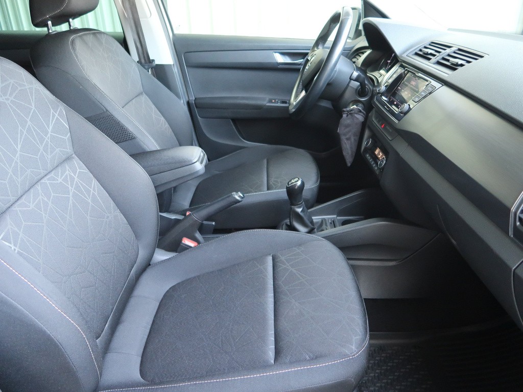Skoda Fabia Ambition Plus 1.0 Tempomat, Park. senzory, senzor dažďa