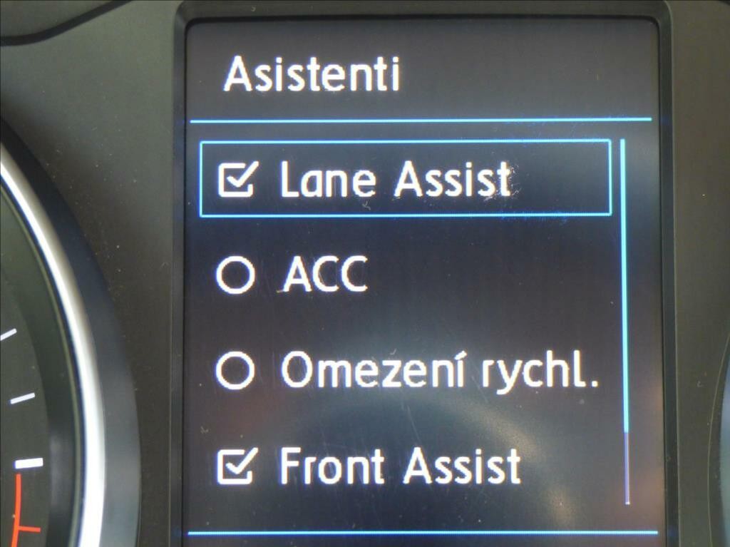 Volkswagen Passat Variant 2, 0 TDI DSG, LED, Navigace, Digi Klima, VW servis  Business