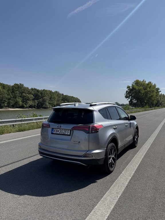 Toyota RAV4 2.5 Hybrid Trend AWD e-four
