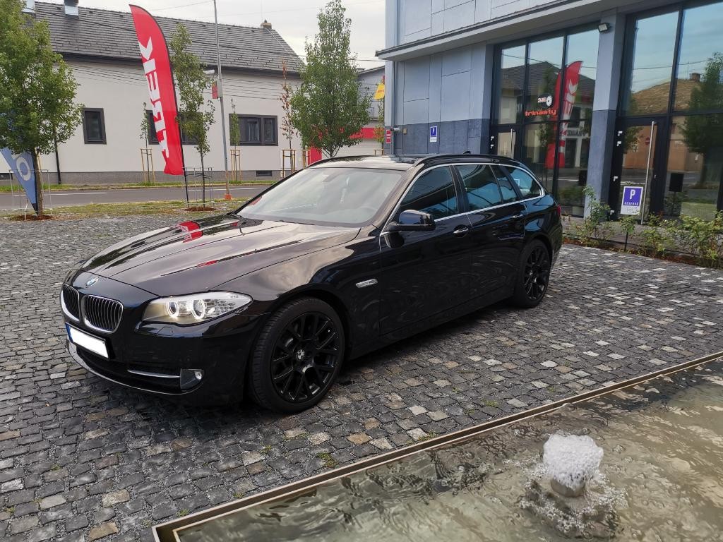 BMW rad 5 Touring 525d A/T