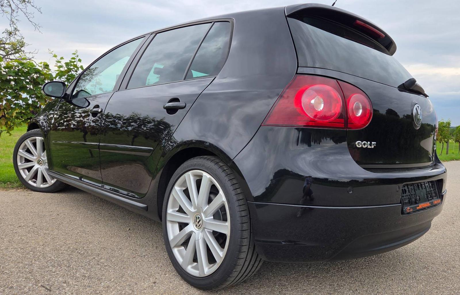 Volkswagen Golf 1.9 TDI GT Sport M5
