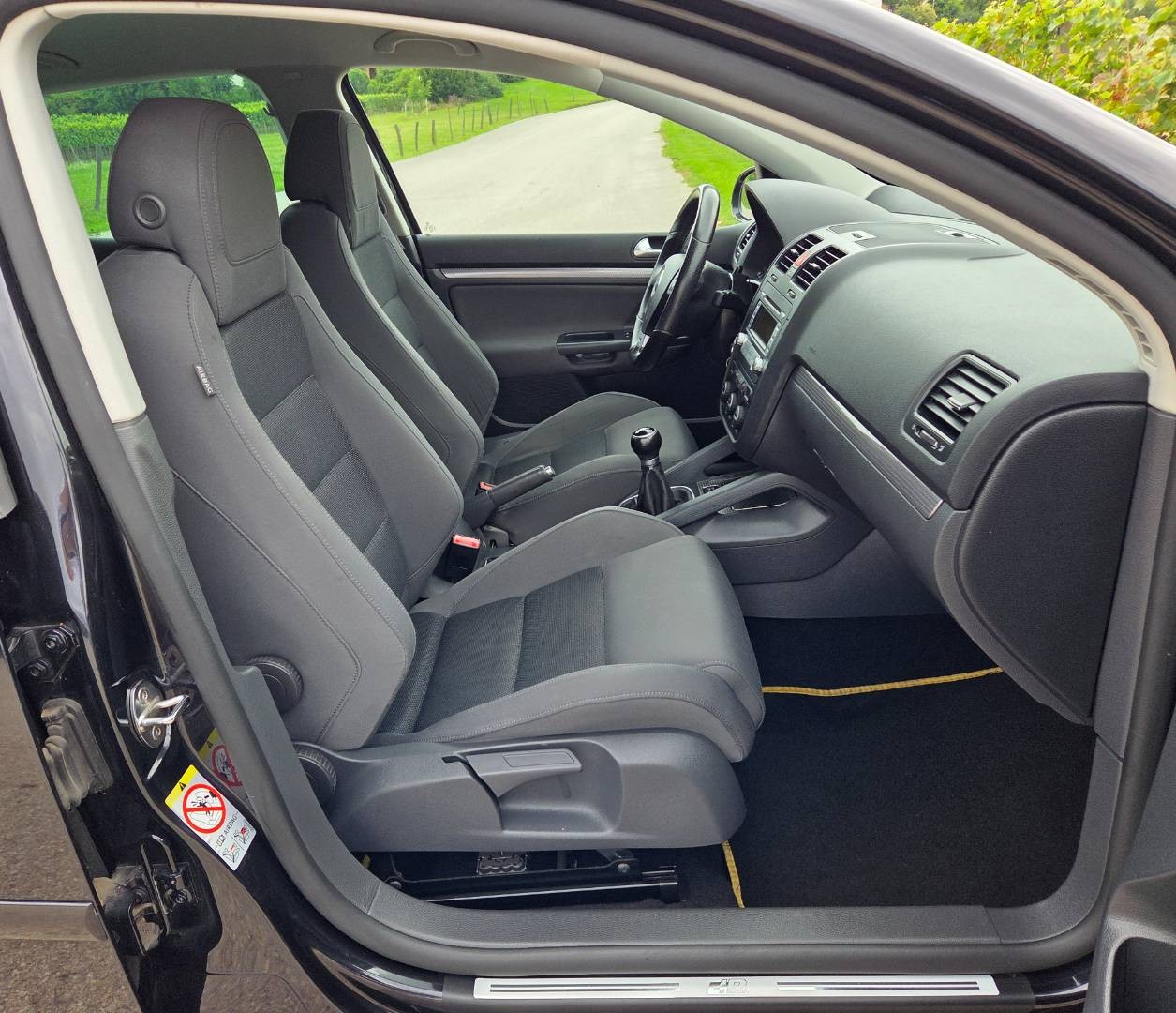 Volkswagen Golf 1.9 TDI GT Sport M5