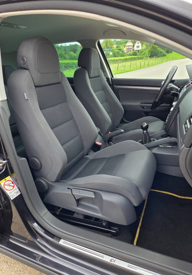 Volkswagen Golf 1.9 TDI GT Sport M5