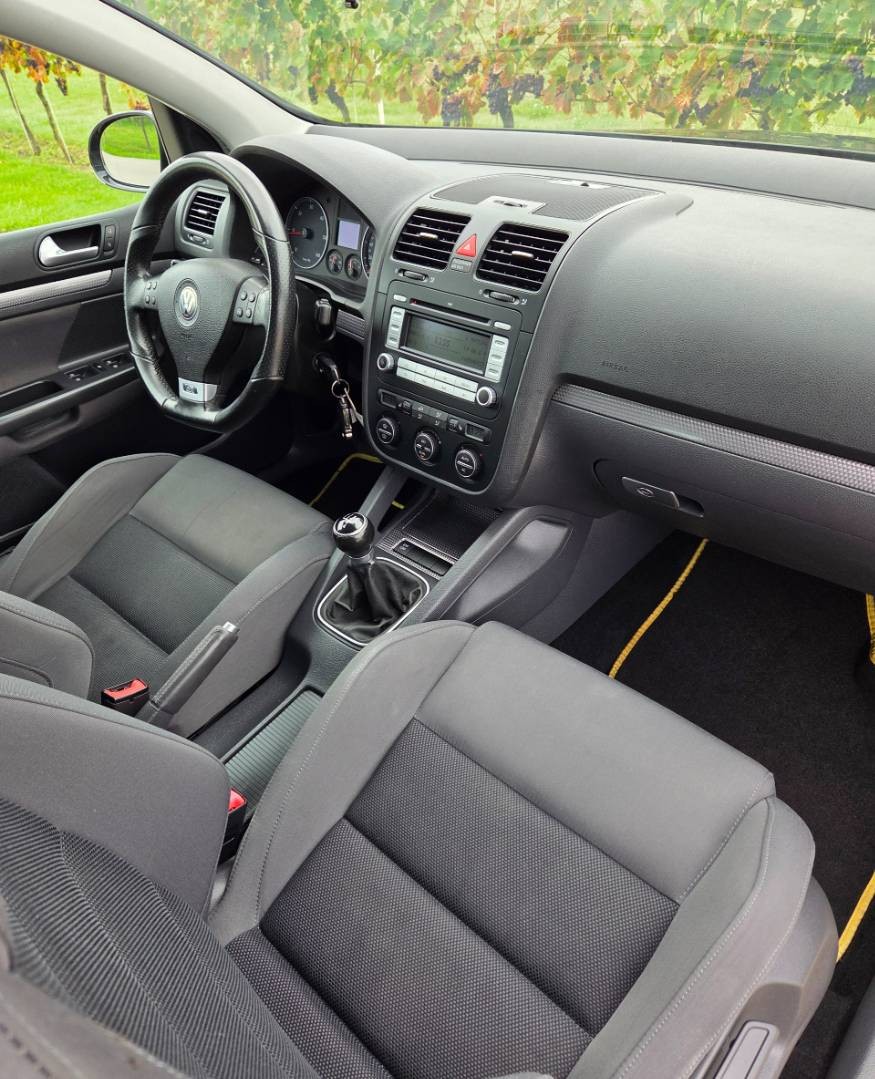 Volkswagen Golf 1.9 TDI GT Sport M5