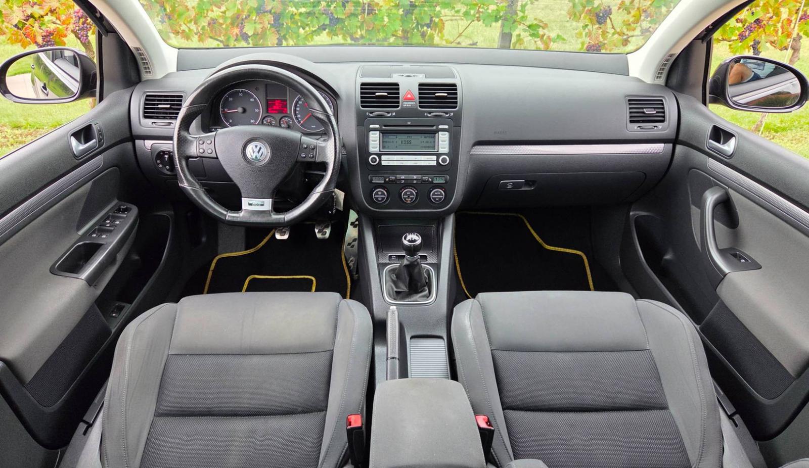 Volkswagen Golf 1.9 TDI GT Sport M5