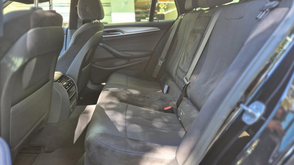BMW rad 5 Touring 530d xDrive A/T