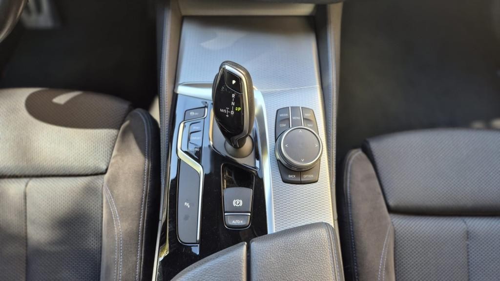BMW rad 5 Touring 530d xDrive A/T