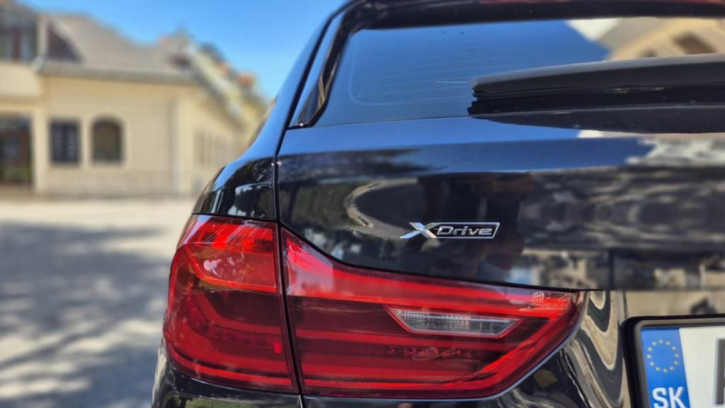 BMW rad 5 Touring 530d xDrive A/T
