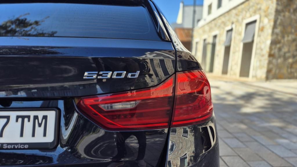 BMW rad 5 Touring 530d xDrive A/T