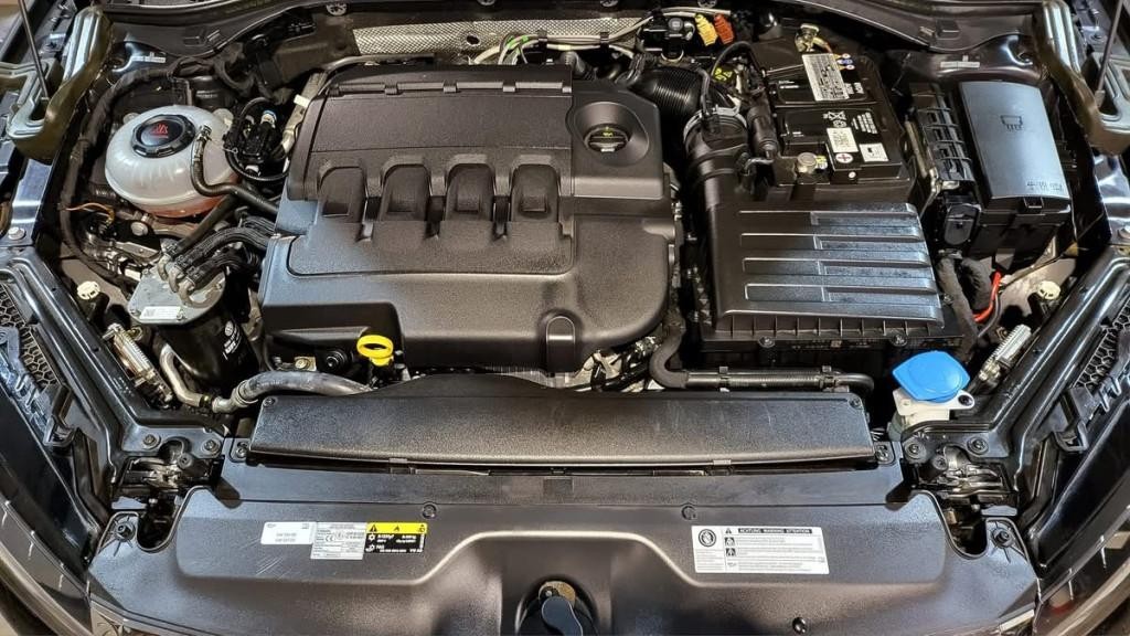 Škoda Superb 2.0 TDI SCR Ambition 4x4 DSG