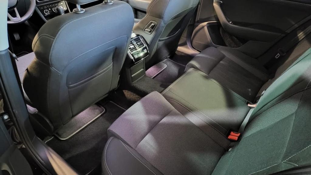 Škoda Superb 2.0 TDI SCR Ambition 4x4 DSG