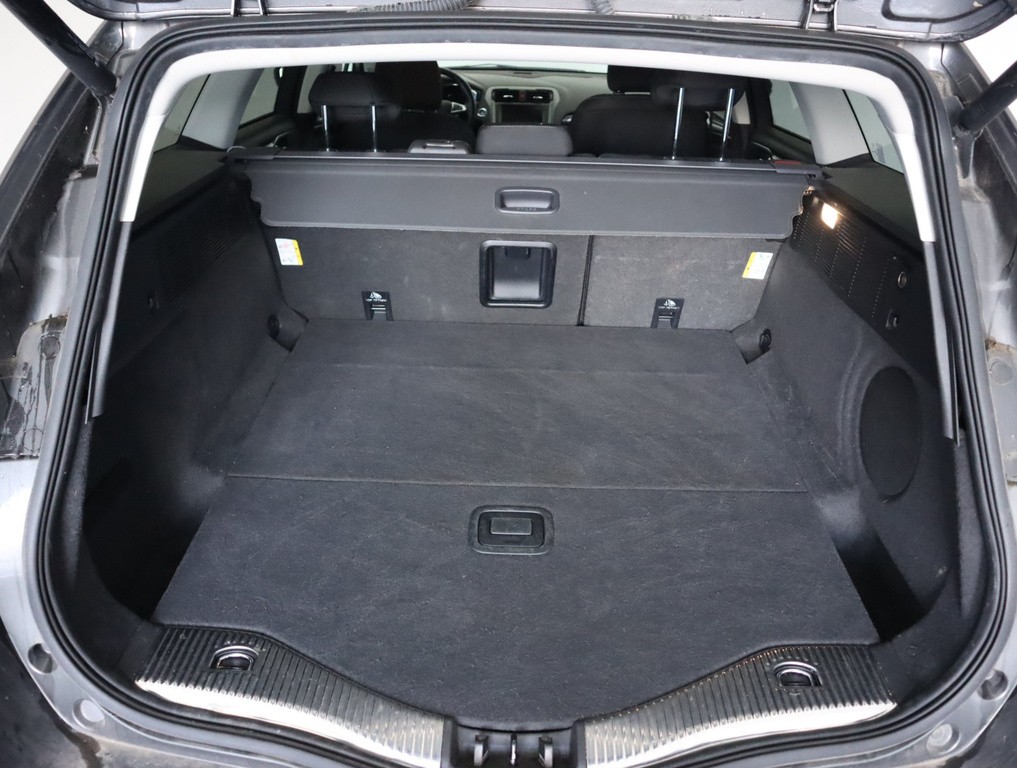 Ford Mondeo Combi 2.0 TDCI Automat, 6 Miest, Navigácia, Tempomat