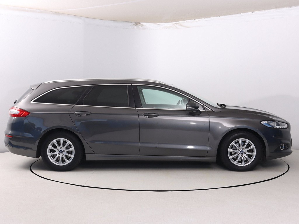 Ford Mondeo Combi 2.0 TDCI Automat, 6 Miest, Navigácia, Tempomat