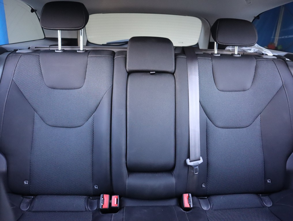 Ford Mondeo Combi 2.0 TDCI Automat, 6 Miest, Navigácia, Tempomat