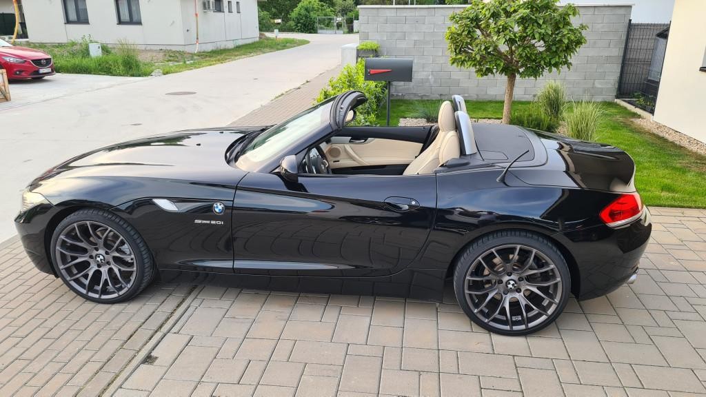 BMW Z4 SDrive20i A/T