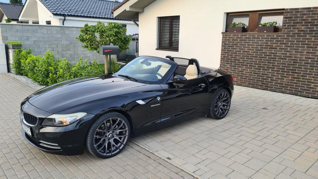BMW Z4 SDrive20i A/T