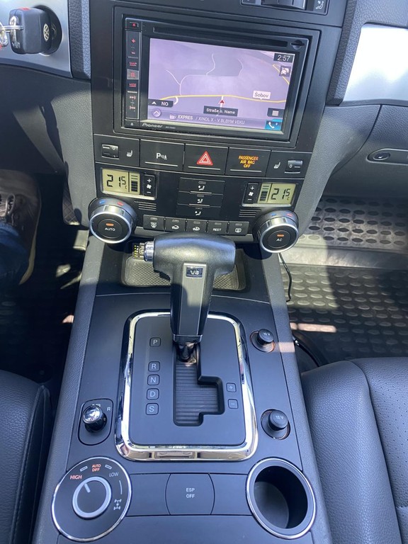 Volkswagen Touareg 3.6 FSI V6 Tiptronic