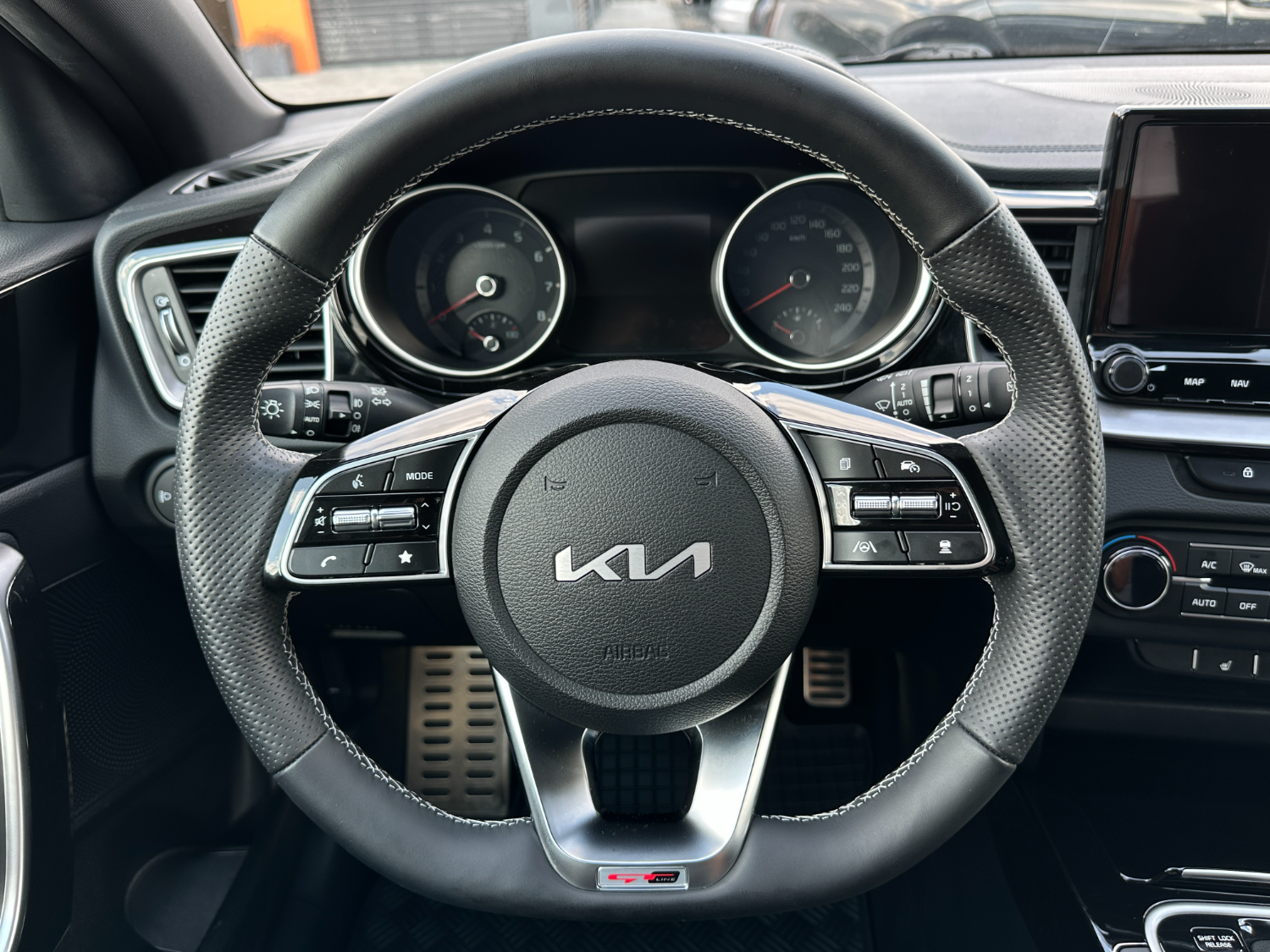 KIA Cee’d Sporty Wagon GT-Line 1.5 T-GDi DCT7