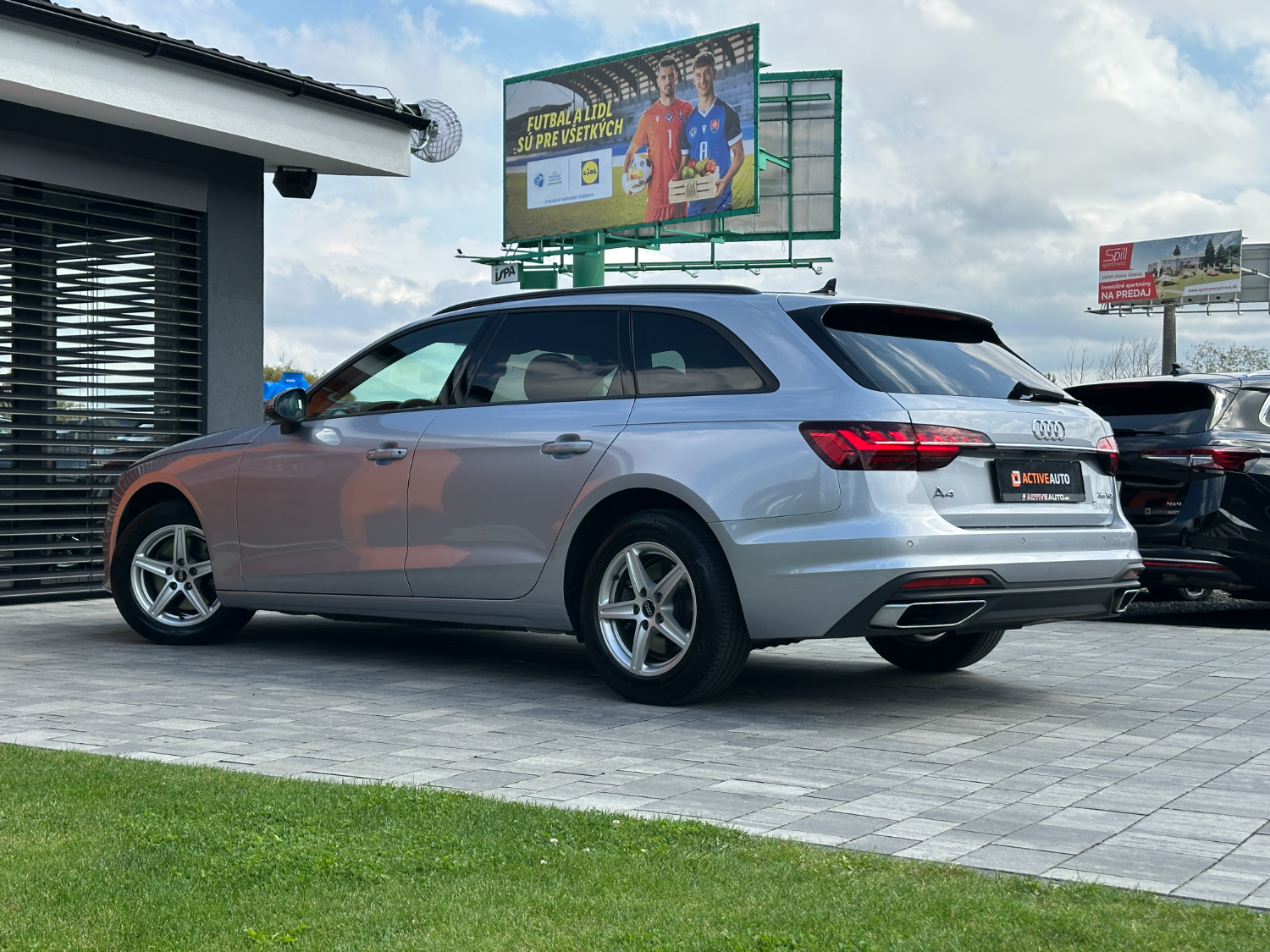 Audi A4 Avant 2.0 TDi MHEV A/T