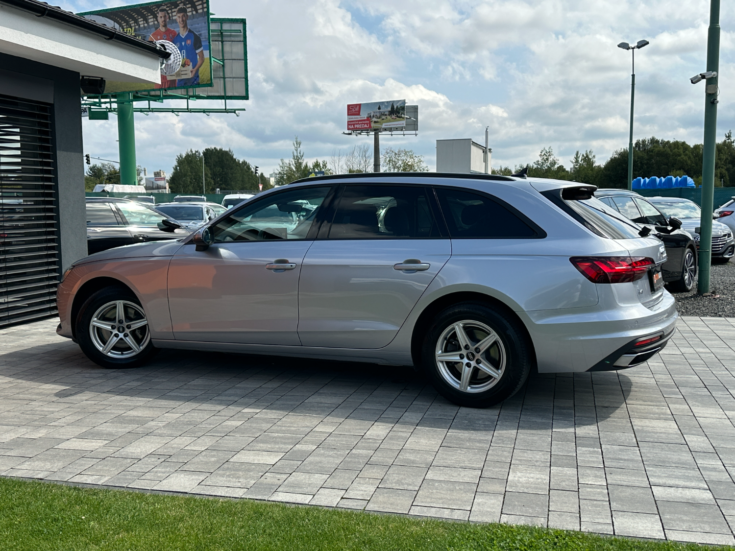 Audi A4 Avant 2.0 TDi MHEV A/T