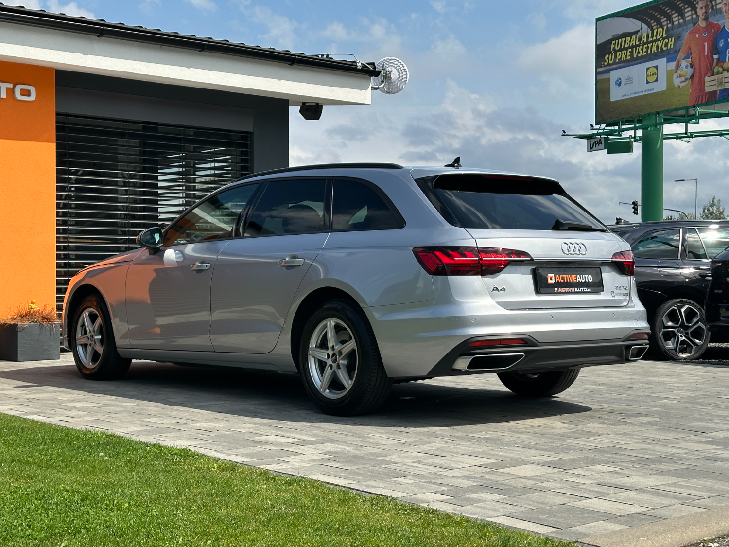 Audi A4 Avant 2.0 TDi MHEV A/T