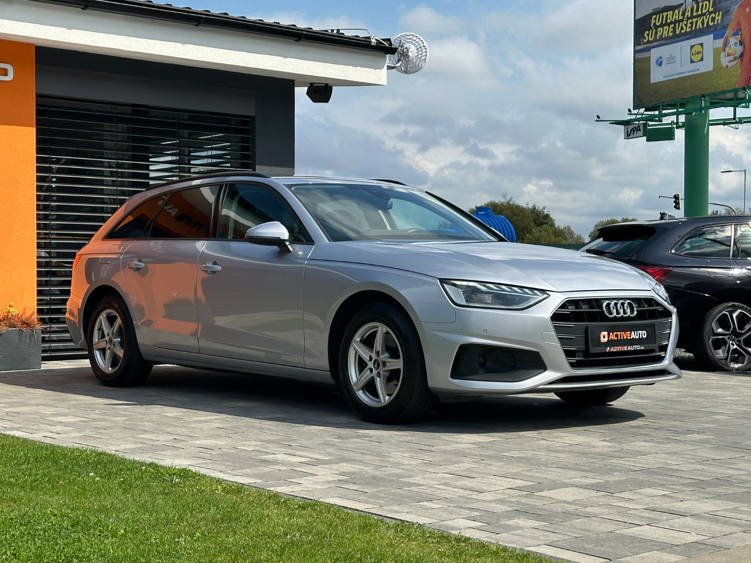 Audi A4 Avant 2.0 TDi MHEV A/T