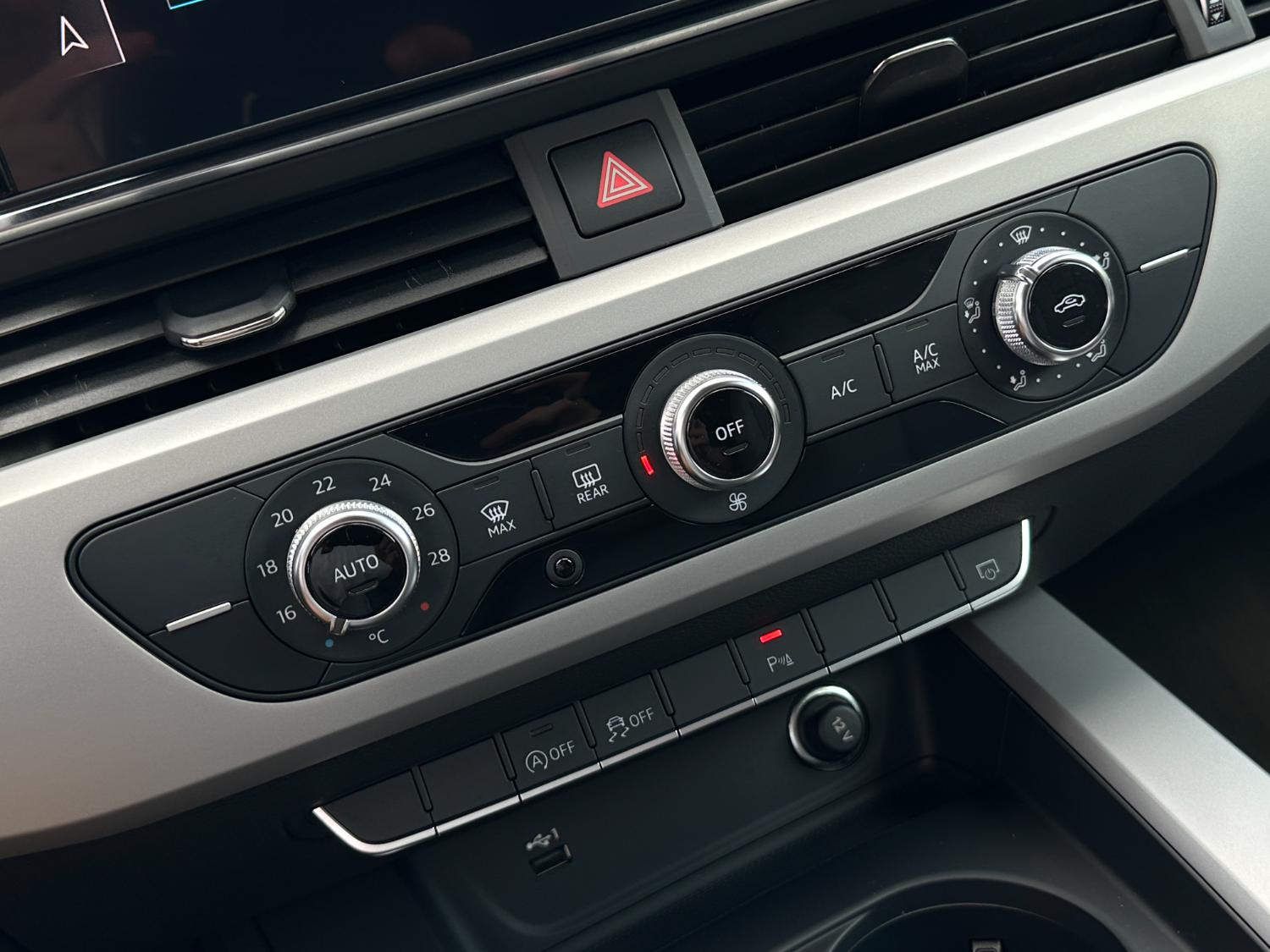 Audi A4 Avant 2.0 TDi MHEV A/T