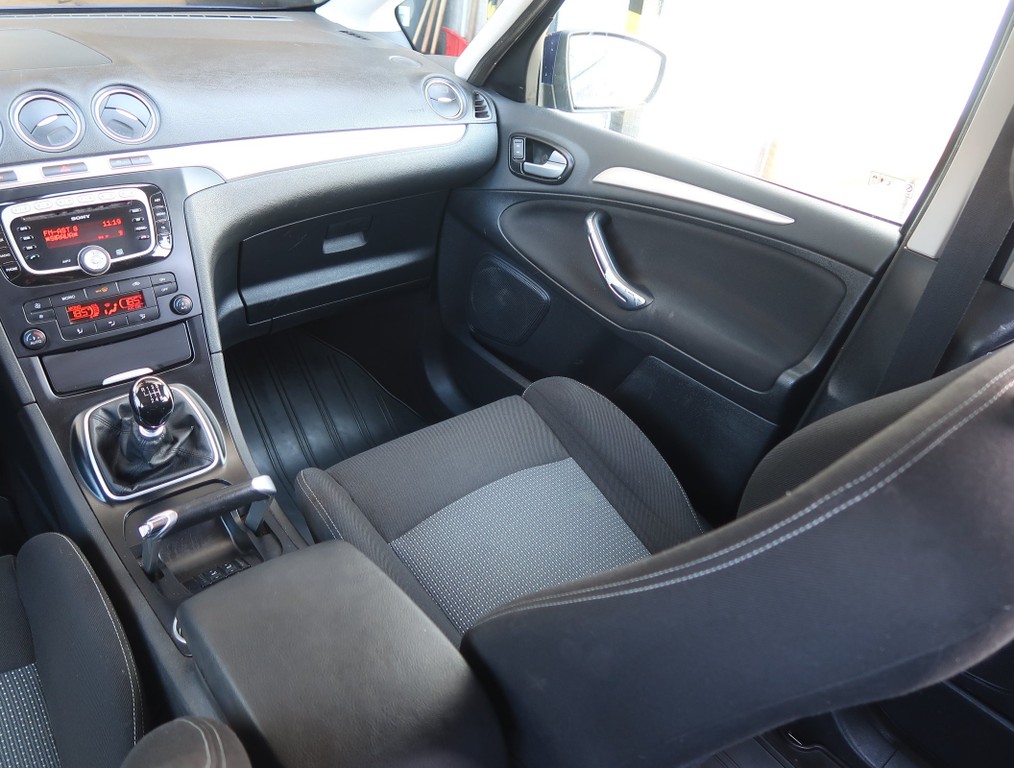 Ford S-Max 2.0 TDCi, Edition, Serv.kniha, po STK