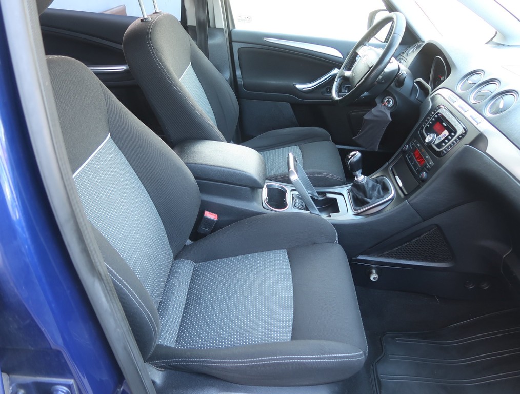 Ford S-Max 2.0 TDCi, Edition, Serv.kniha, po STK