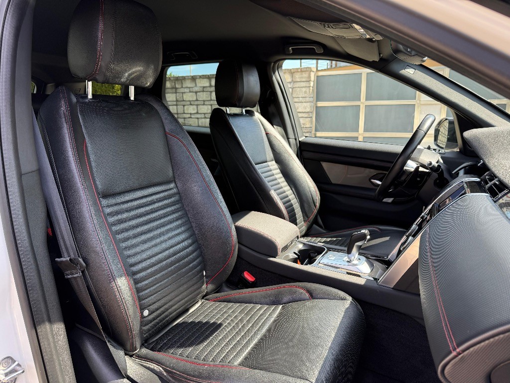 Land Rover Discovery Sport 2.0D D150 R-Dynamic S AWD A/T