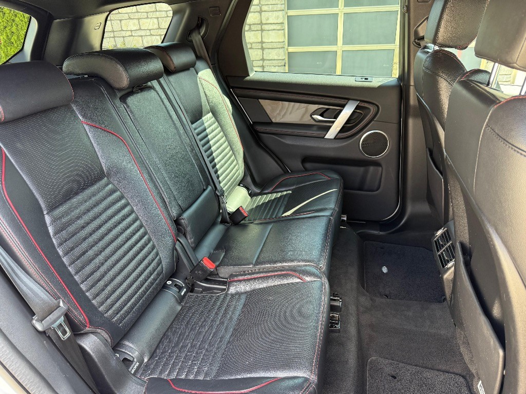 Land Rover Discovery Sport 2.0D D150 R-Dynamic S AWD A/T